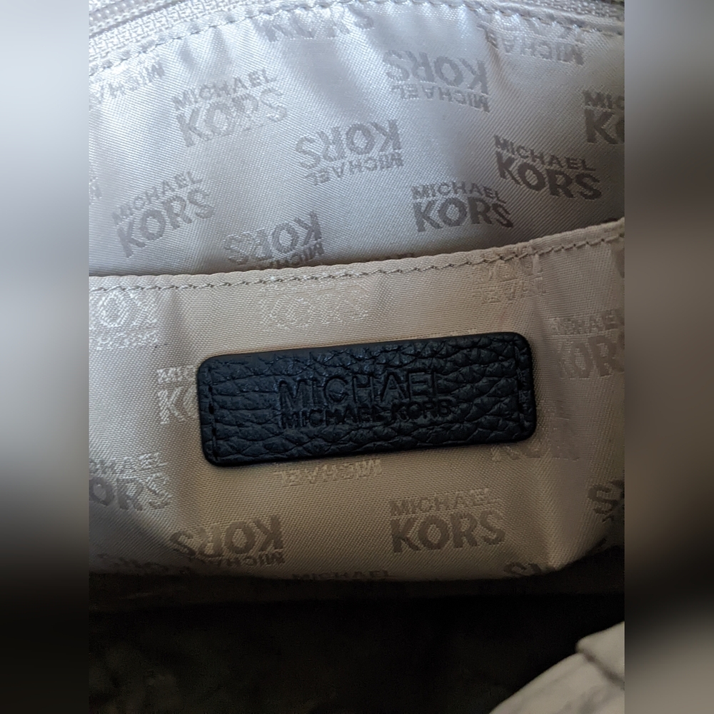 Michael kors southwestern studded leather backpack purse - Picture 5 of 13